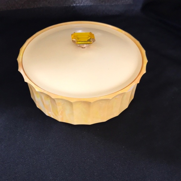 Vtg Yellow AVON Plastic Dusting Powder Container